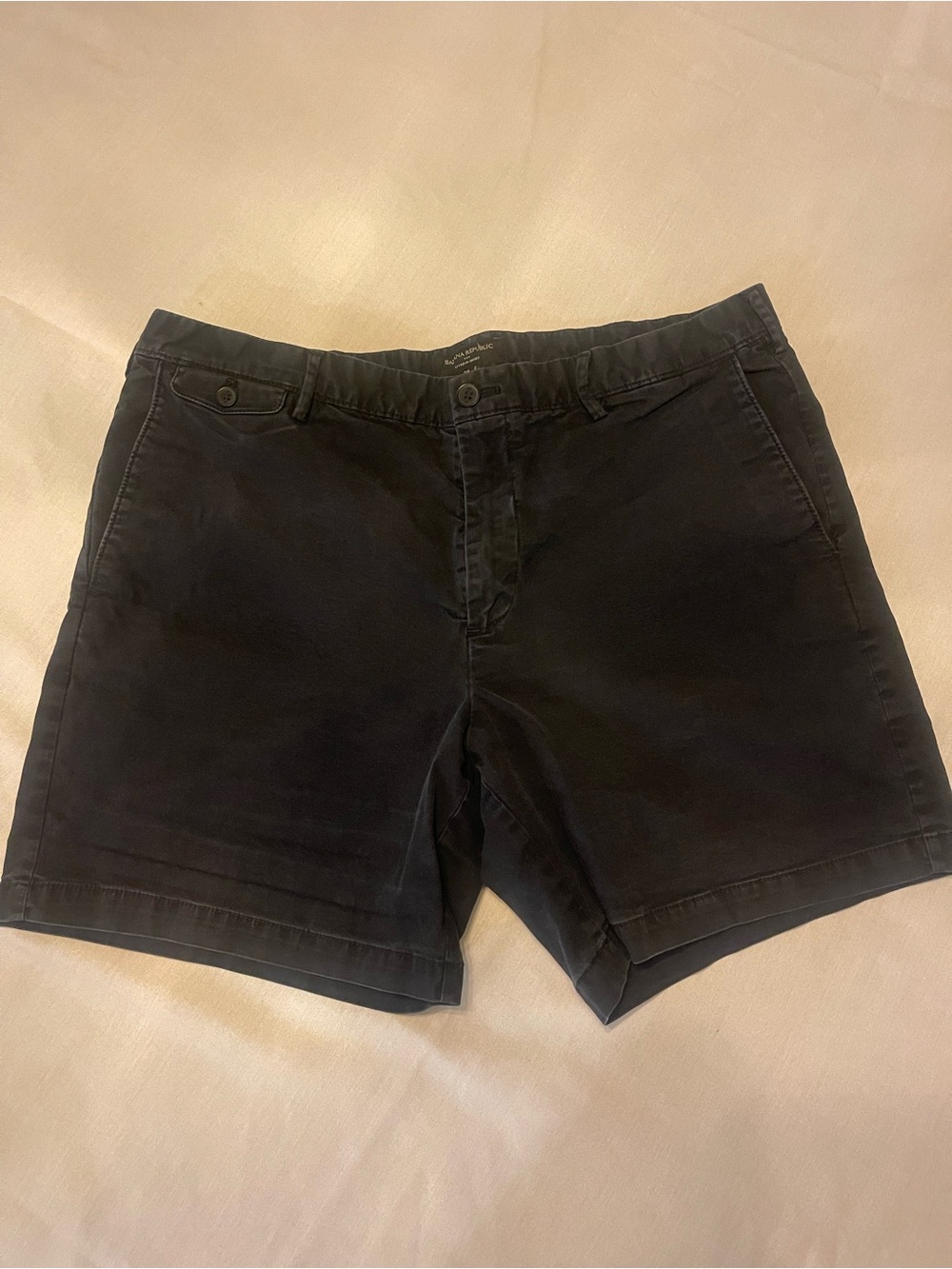 Banana Republic Lived in Shorts 38